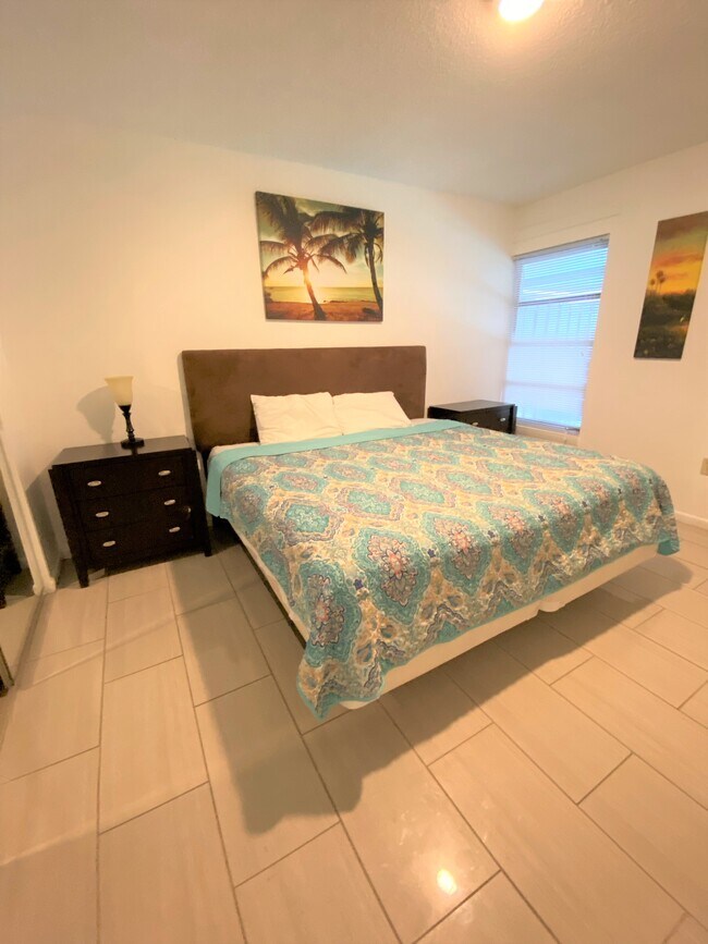Primary Photo - 11352 Summerwinds Ct