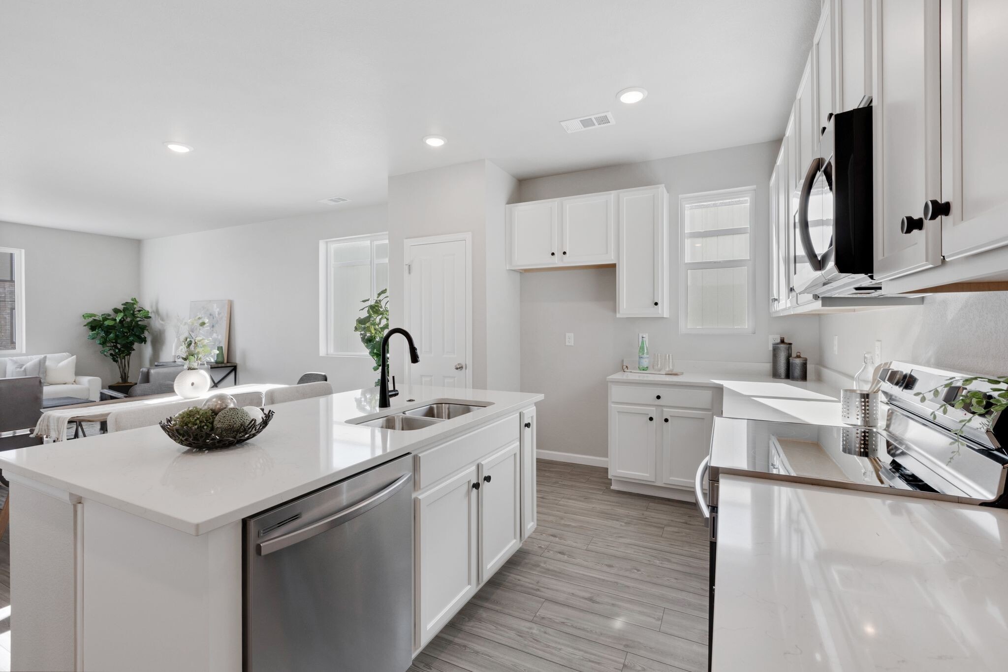 Building Photo - 1440 Coral Pl