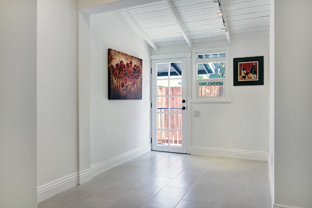 Building Photo - Remodeled 3 Bedroom Home