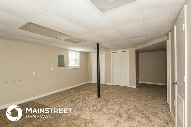 Building Photo - 22 Hollyberry Ct