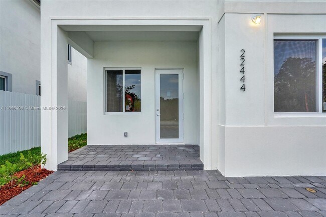 Building Photo - 22469 SW 125th Ave