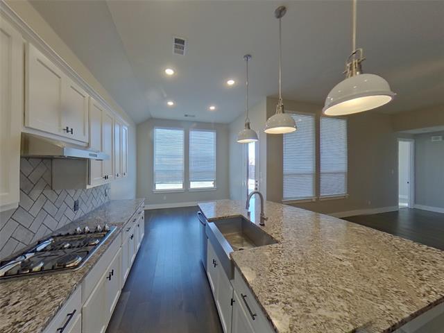 Building Photo - 1008 Faringdon Dr