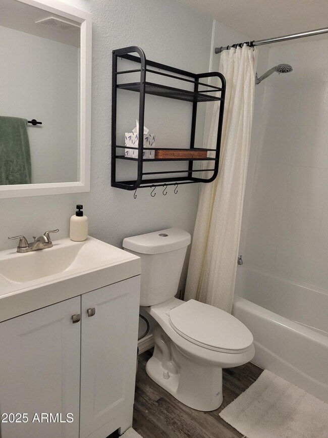 Building Photo - 3314 N 68th St