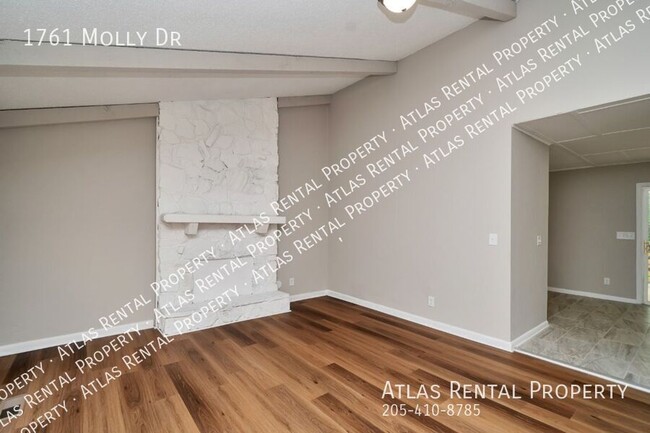 Building Photo - 1761 Molly Dr