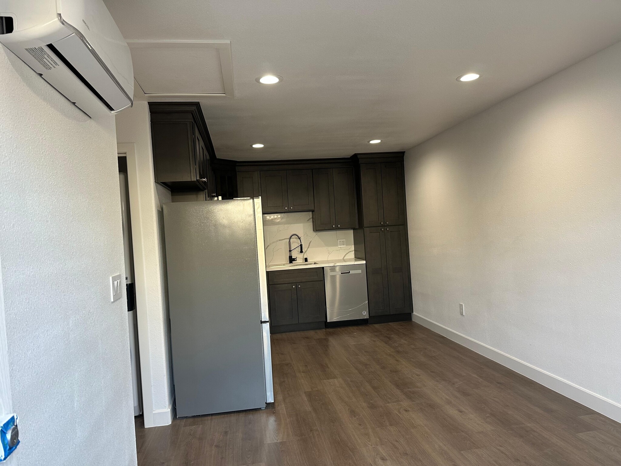 Building Photo - 5659 Tilden Pl