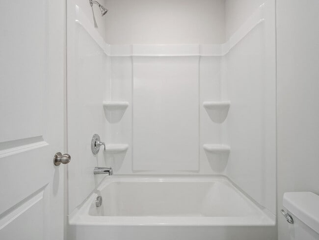 Building Photo - Beautiful Almost New Home with 5 Bedroom & 4.5 Baths