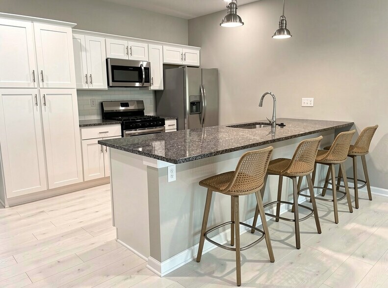 Building Photo - Howard Meadow Apartment Homes