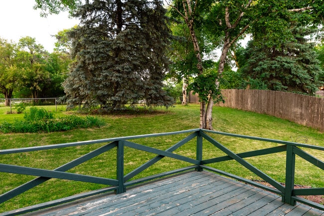 Building Photo - 5312 Trafalger Pl