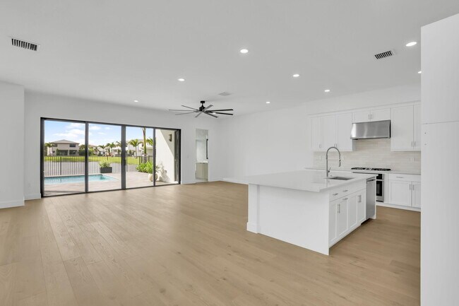 Building Photo - 21049 Violet Flds Wy