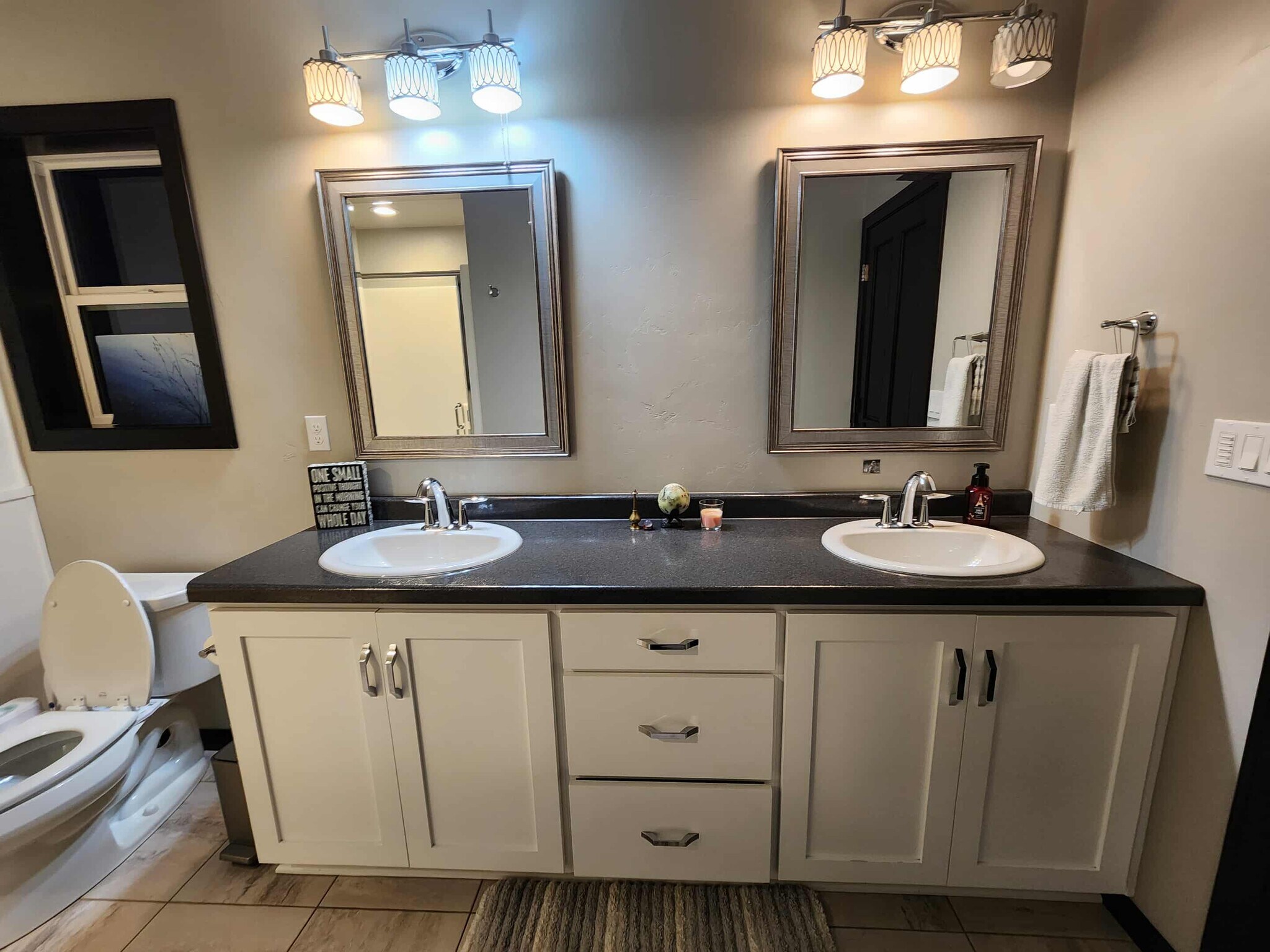 Building Photo - 2453 Scheuring Rd