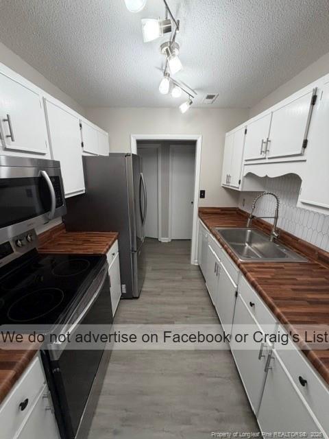 Building Photo - 209 Eppingdale Dr