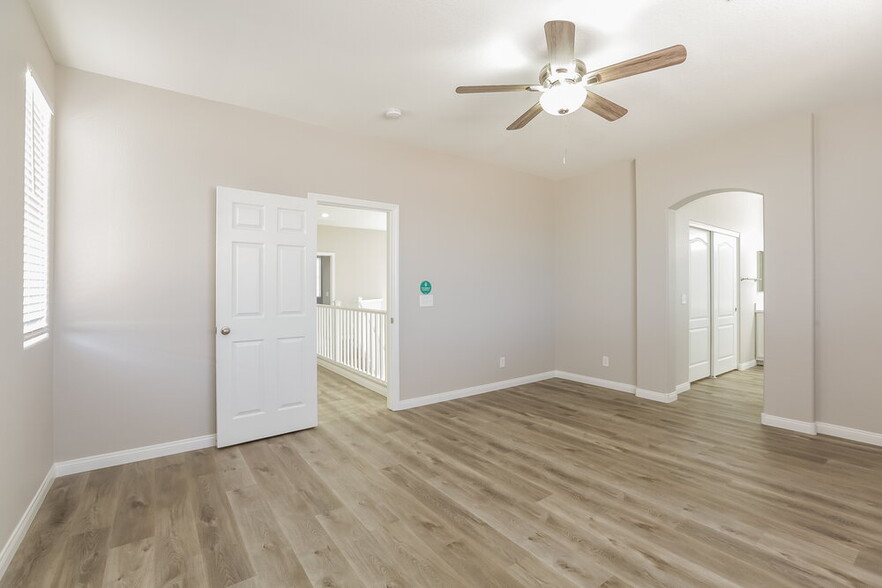 Building Photo - 8815 S Murray Canyon Ct