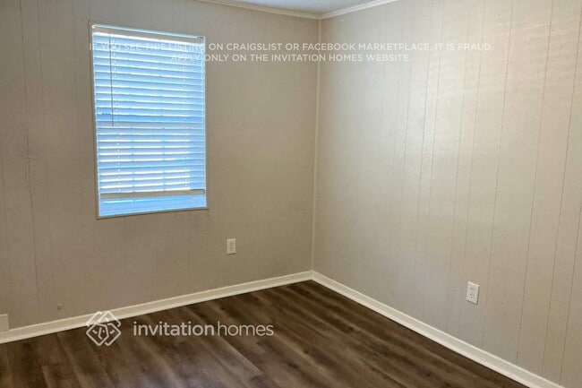 Building Photo - 606 College Mound Rd