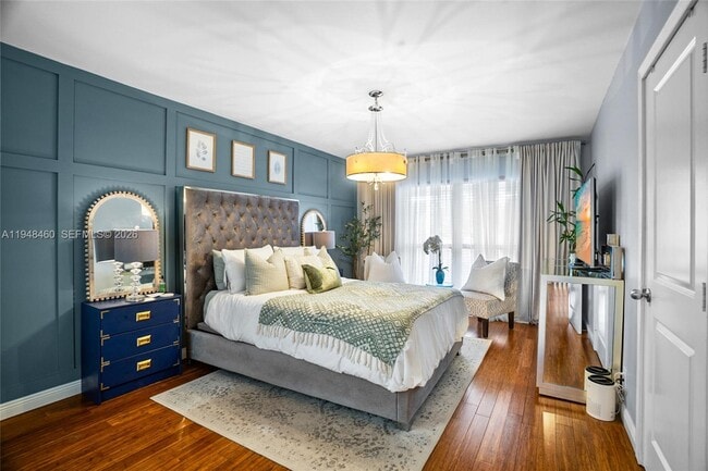 Building Photo - 505 Maplewood Dr