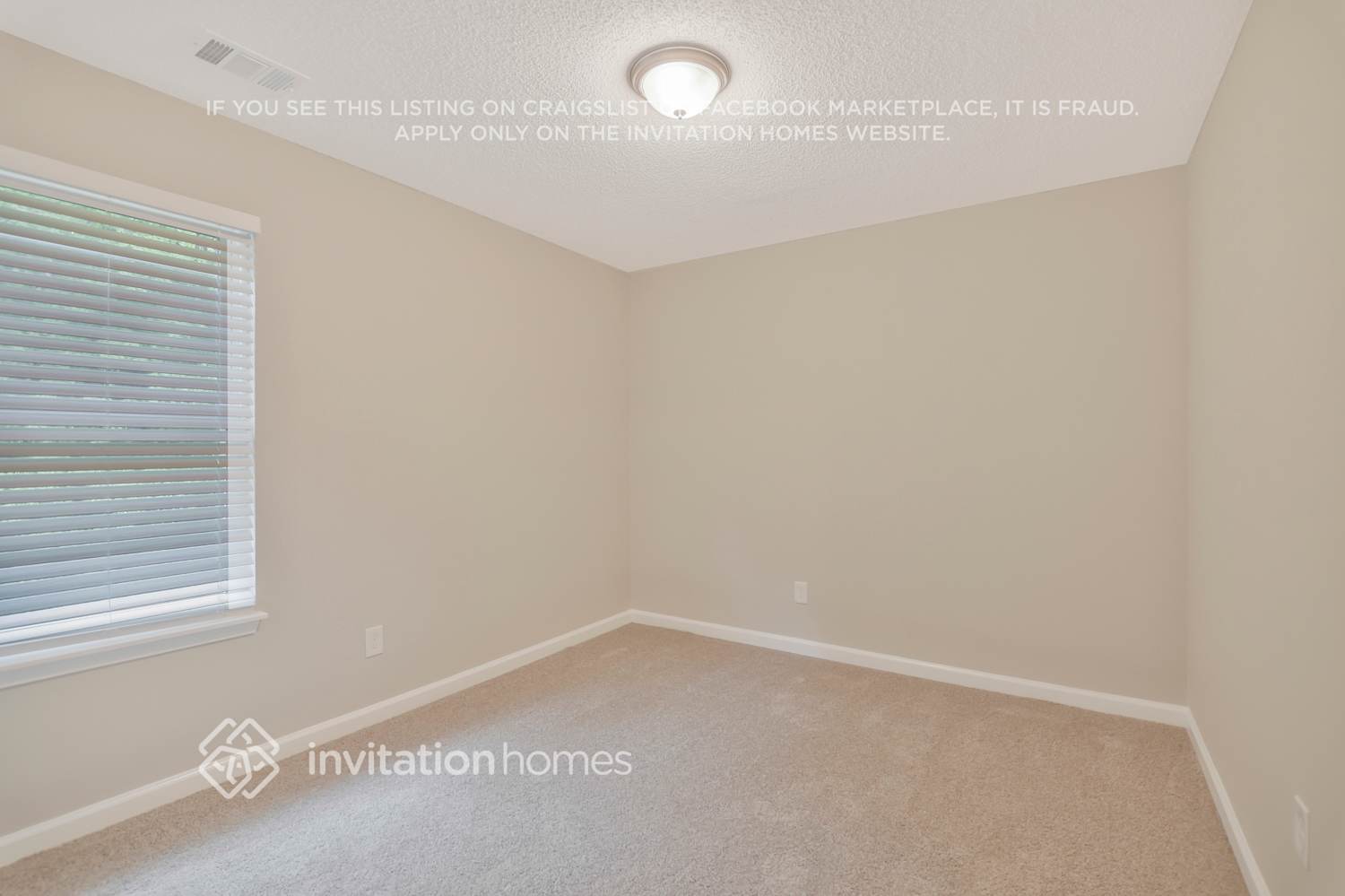 Building Photo - 1446 Chapel Hill Ln SW