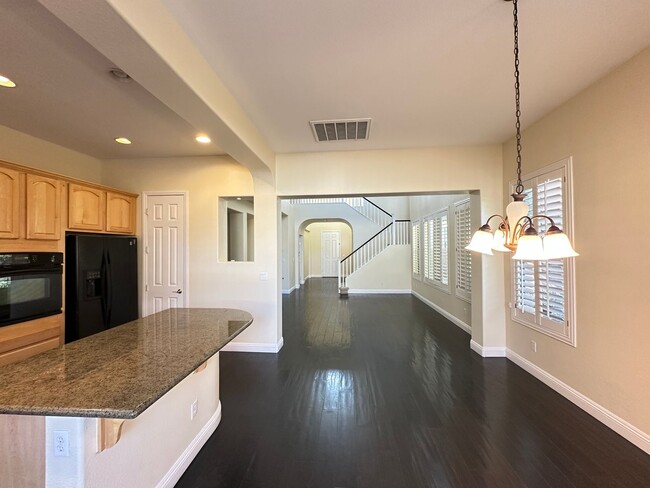 Building Photo - MADISON PLACE AT SUMMERLIN