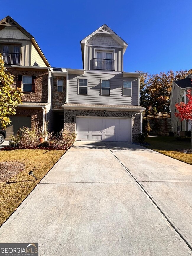 Building Photo - 2220 Manor Pointe Dr