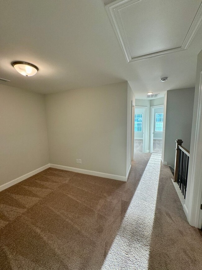 Building Photo - New Construction, 3BR/2.5 Bath Townhouse i...