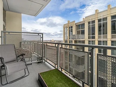 Building Photo - 700 N Larrabee St