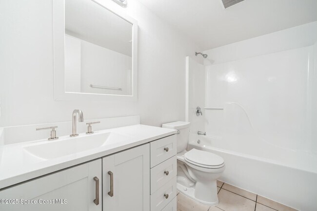 Building Photo - 451 Mercury Ave SE