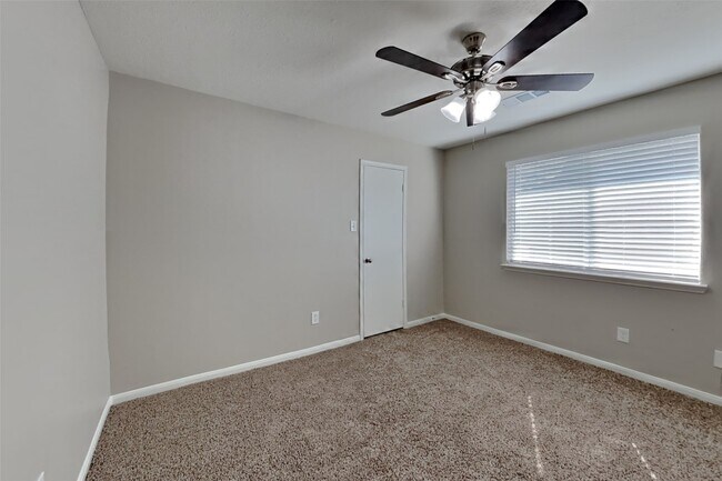 Building Photo - 14306 Cypress Falls Dr