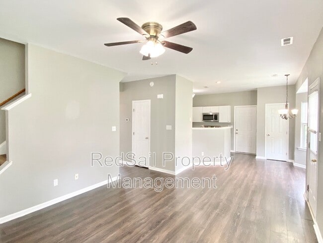 Building Photo - 6205 Calvert Ct