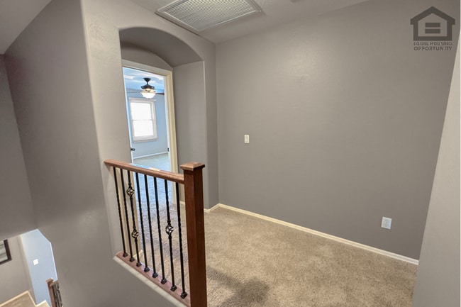 Building Photo - 3Bed/2.5Bath Three-Story Townhouse in Vistancia! Ready for Immediate Move-In! – 2 CAR GARAGE!