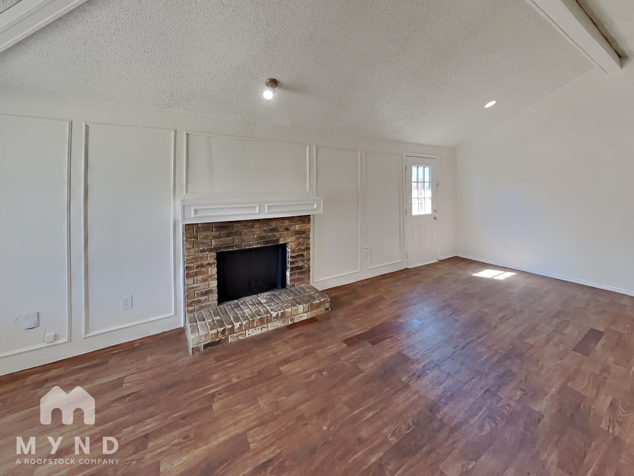 Building Photo - 11903 Garden Terrace Dr