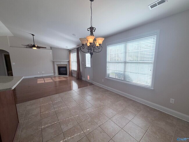 Building Photo - 110 Autumn Haven Ln