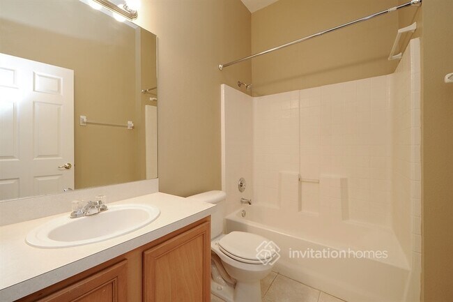 Building Photo - 8525 Tidal Bay Ln