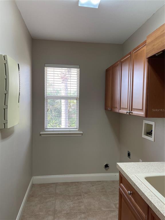Building Photo - 1209 Vista Hills Dr