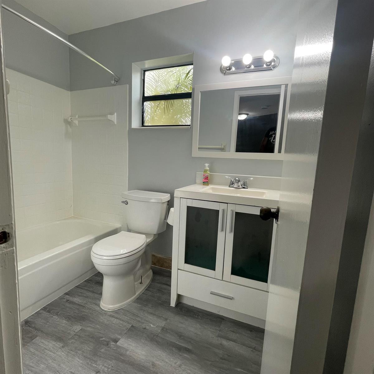 Building Photo - 3427 NW 47th Ave