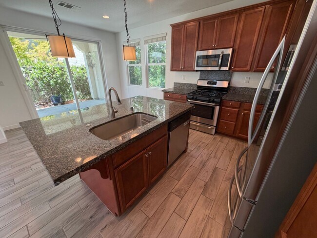 Building Photo - 3 bedroom | 2.5 bathroom | McKinley Village Single Family Home