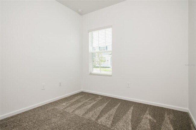 Building Photo - 6433 Sprucepine Ln