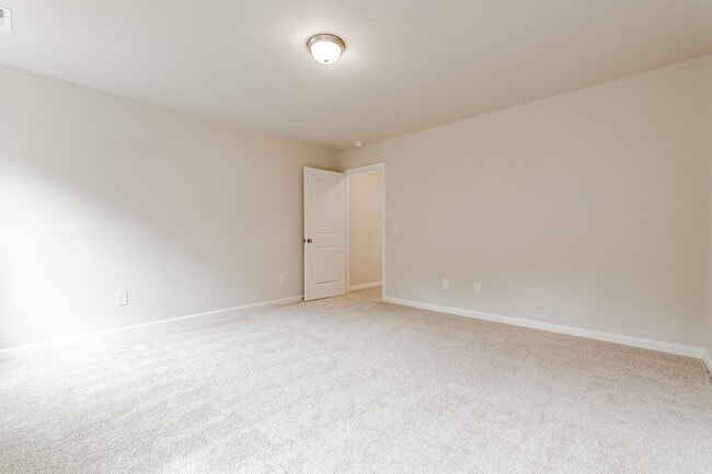Building Photo - Gorgeous 4-Bedroom Home in Boulder Ridge –...