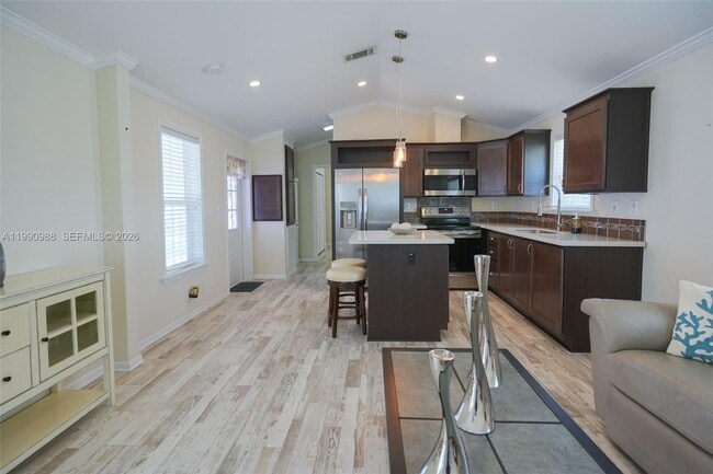 Building Photo - 112 Tweedy Pie Terrace