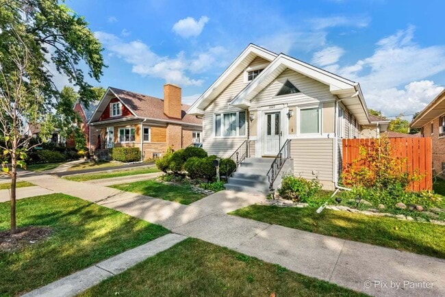 Building Photo - 2225 N 76th Ct