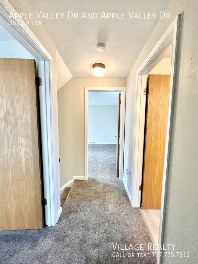 Building Photo - 1114 Apple Valley Dr
