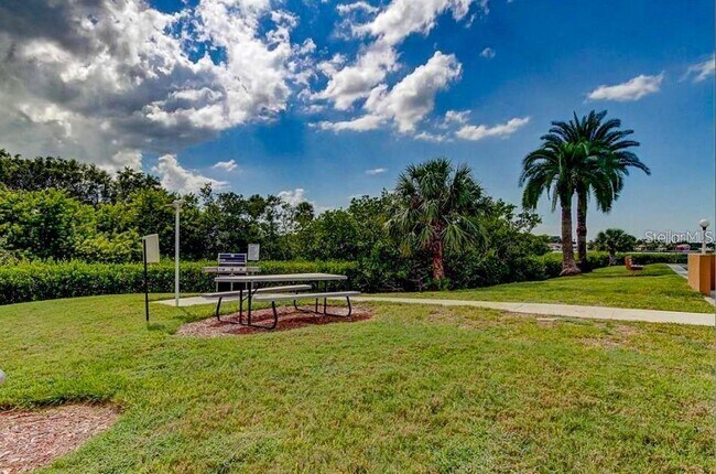 Building Photo - 12760 Indian Rocks Rd