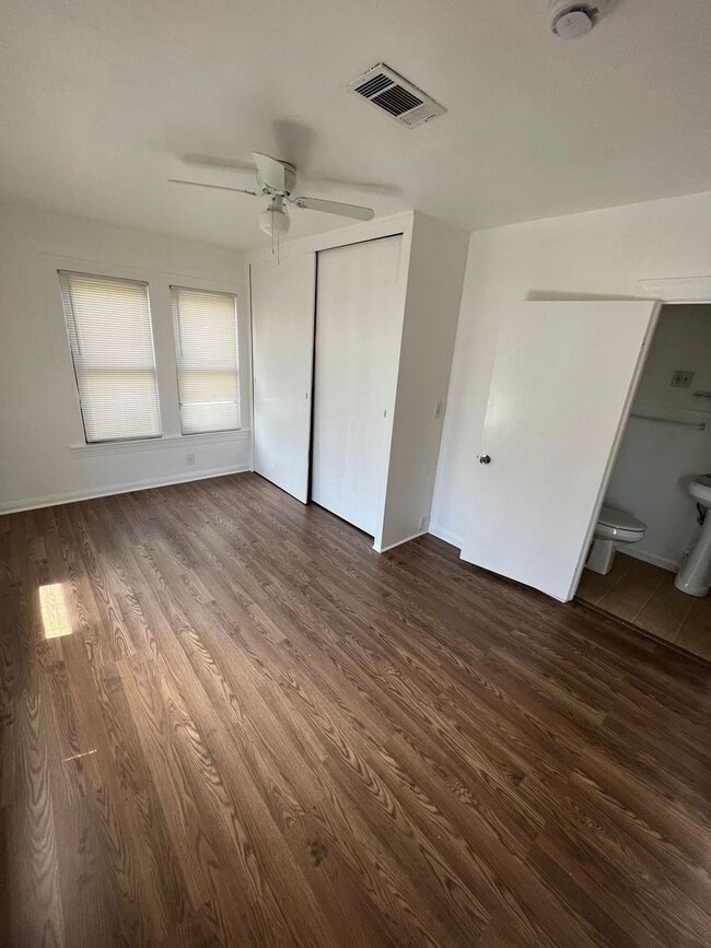 Building Photo - Great Home in Procter St!