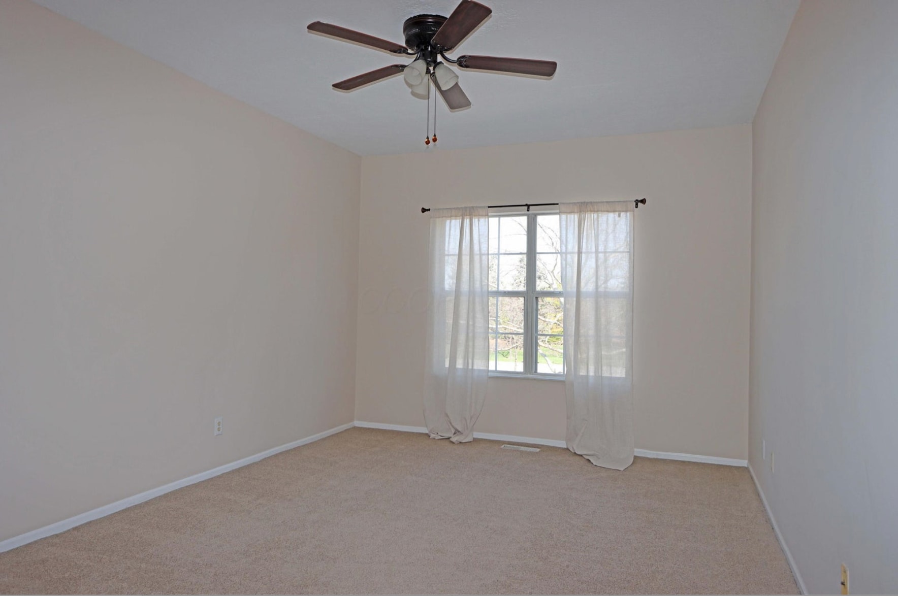 Building Photo - 6017 Craughwell Ln