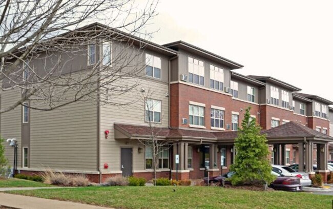 Building Photo - Franklin Meadows Senior