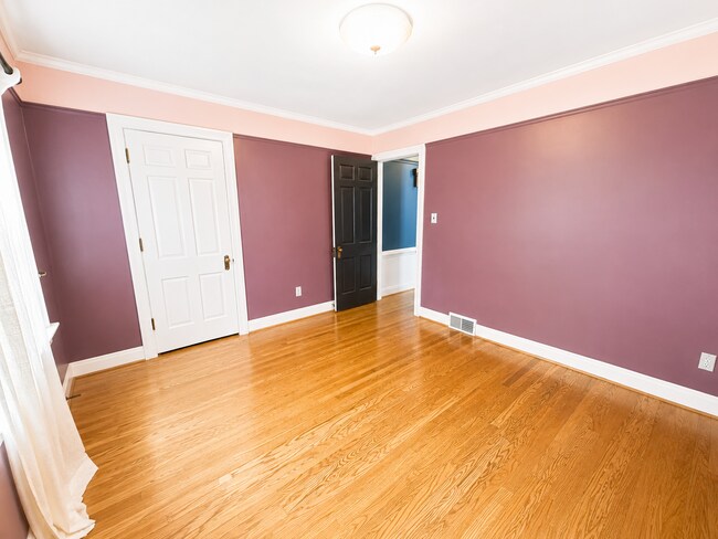 Building Photo - 414 Cornell Pl