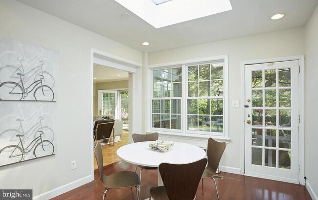 Building Photo - 4515 29th St NW