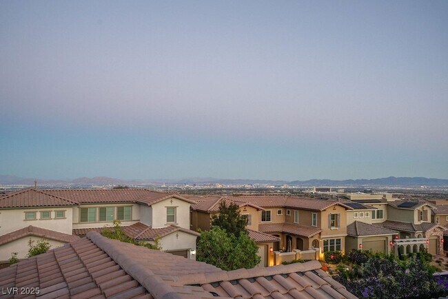 Building Photo - 367 Pollino Peaks St