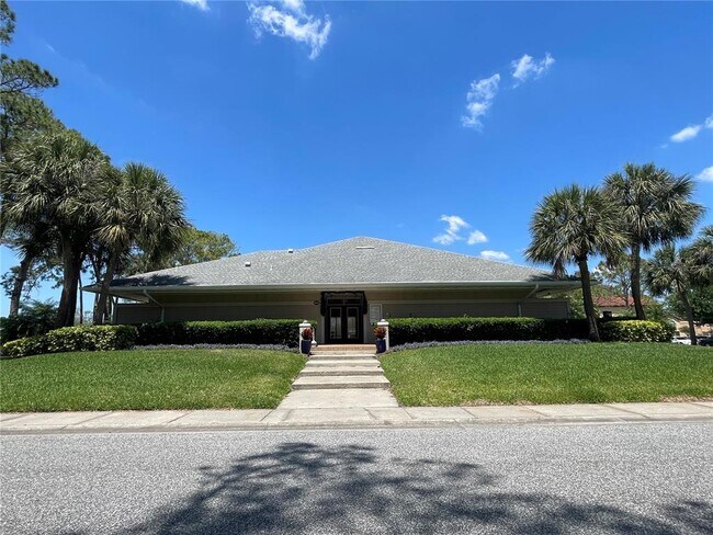 Building Photo - 6007 Scotchwood Glen