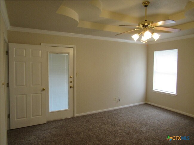 Building Photo - 4800 Michael Dr