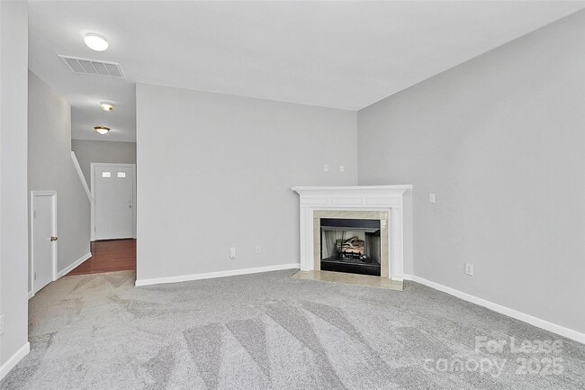 Building Photo - 2138 Winthrop Chase Dr