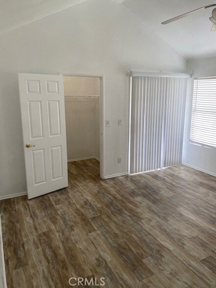 Building Photo - 27628 Powell Dr