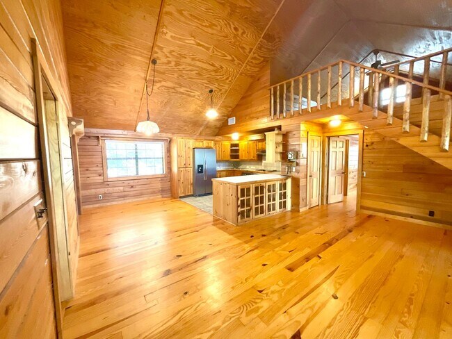 Building Photo - 103 Beach Dr